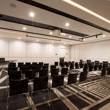 Pullman Sydney Airport Hotel Kültér fotó Meeting room