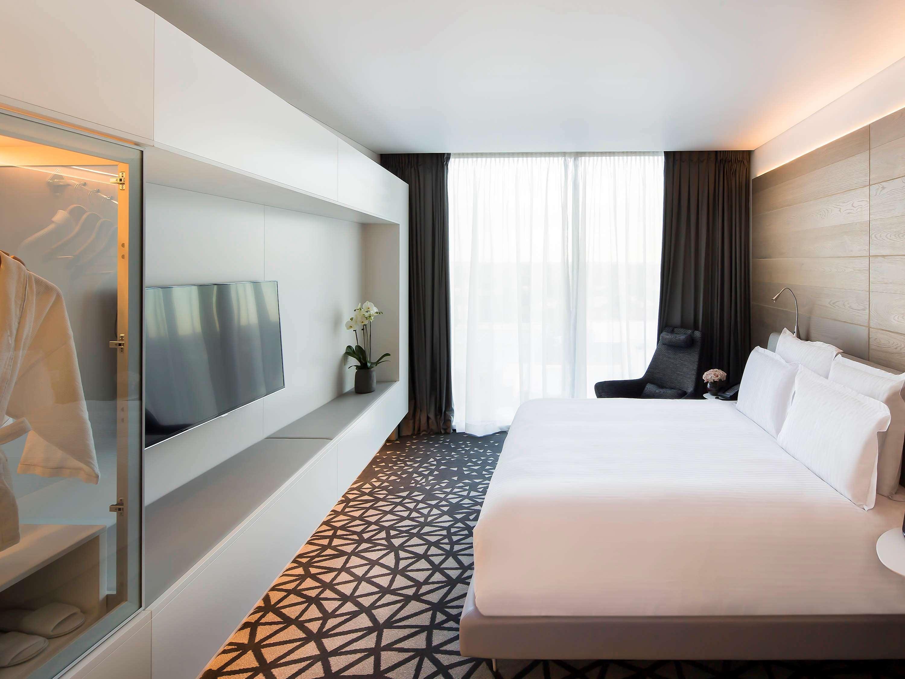 Pullman Sydney Airport Hotel Kültér fotó Deluxe room